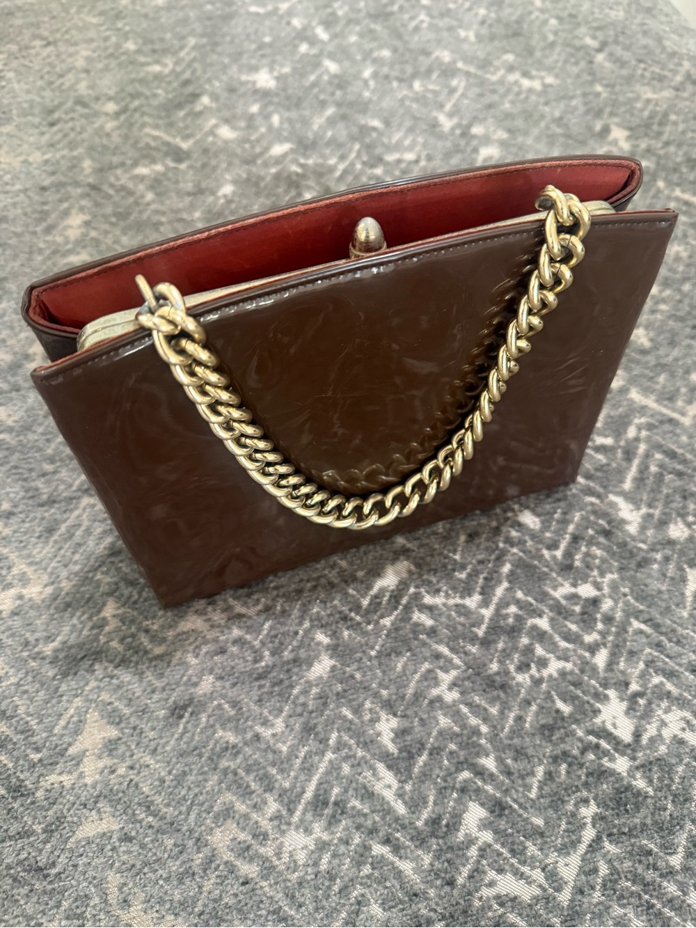 Vintage 1950s 60s Brown Patent Leather Purse Acorn Clasp Gold Chain Handbag